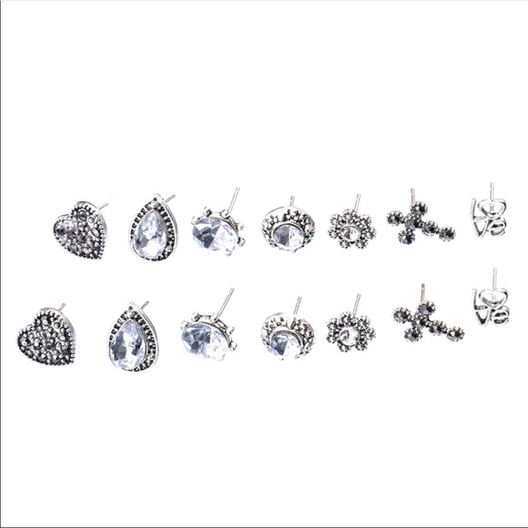 • Naomi • Vintage Silver Tone Stud Earrings Set - Picture 2 of 3